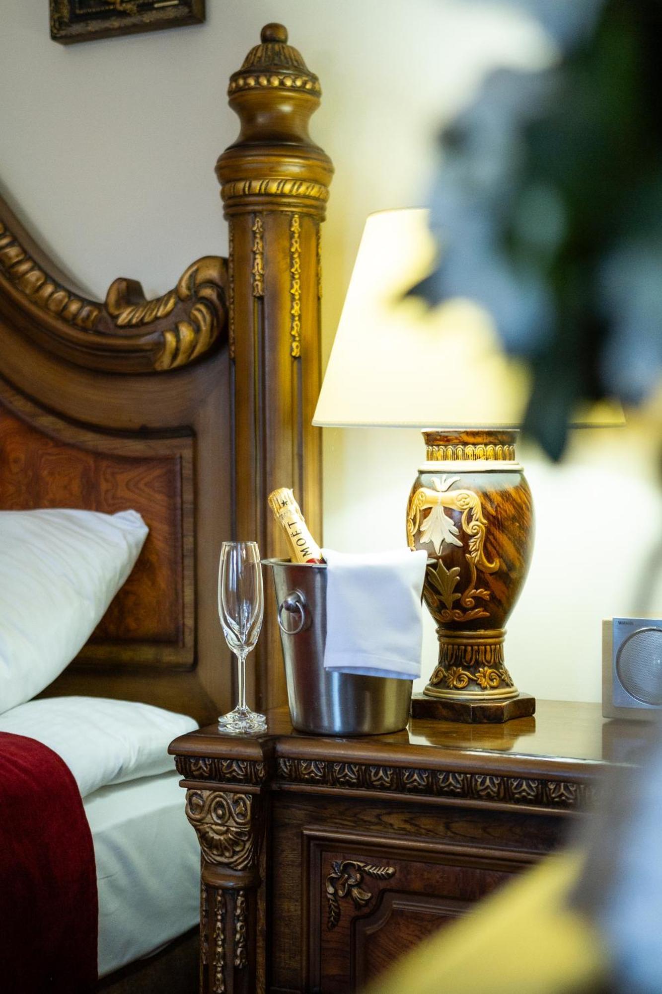 Hotel Maria Helena Szczawno-Zdroj Extérieur photo
