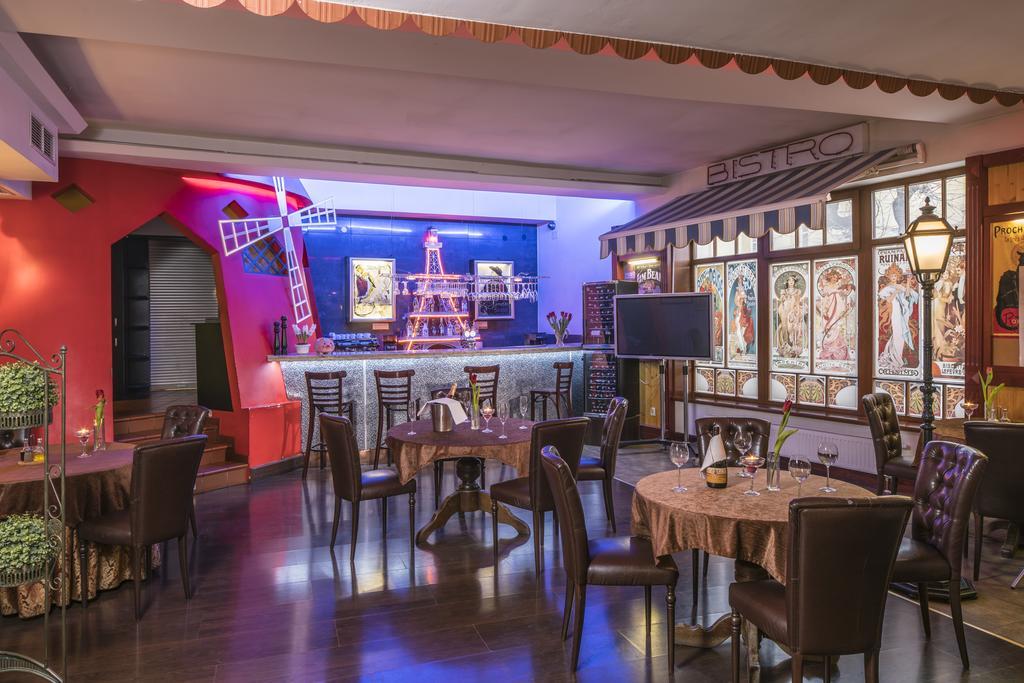 Hotel Maria Helena Szczawno-Zdroj Extérieur photo